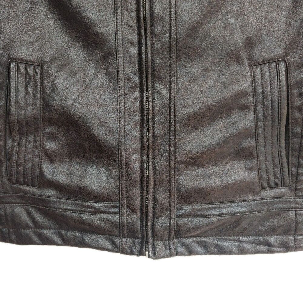 Levi's faux leather men's full-zip bomber jacket, medium, brown, faux fur trim - Picture 3 of 10